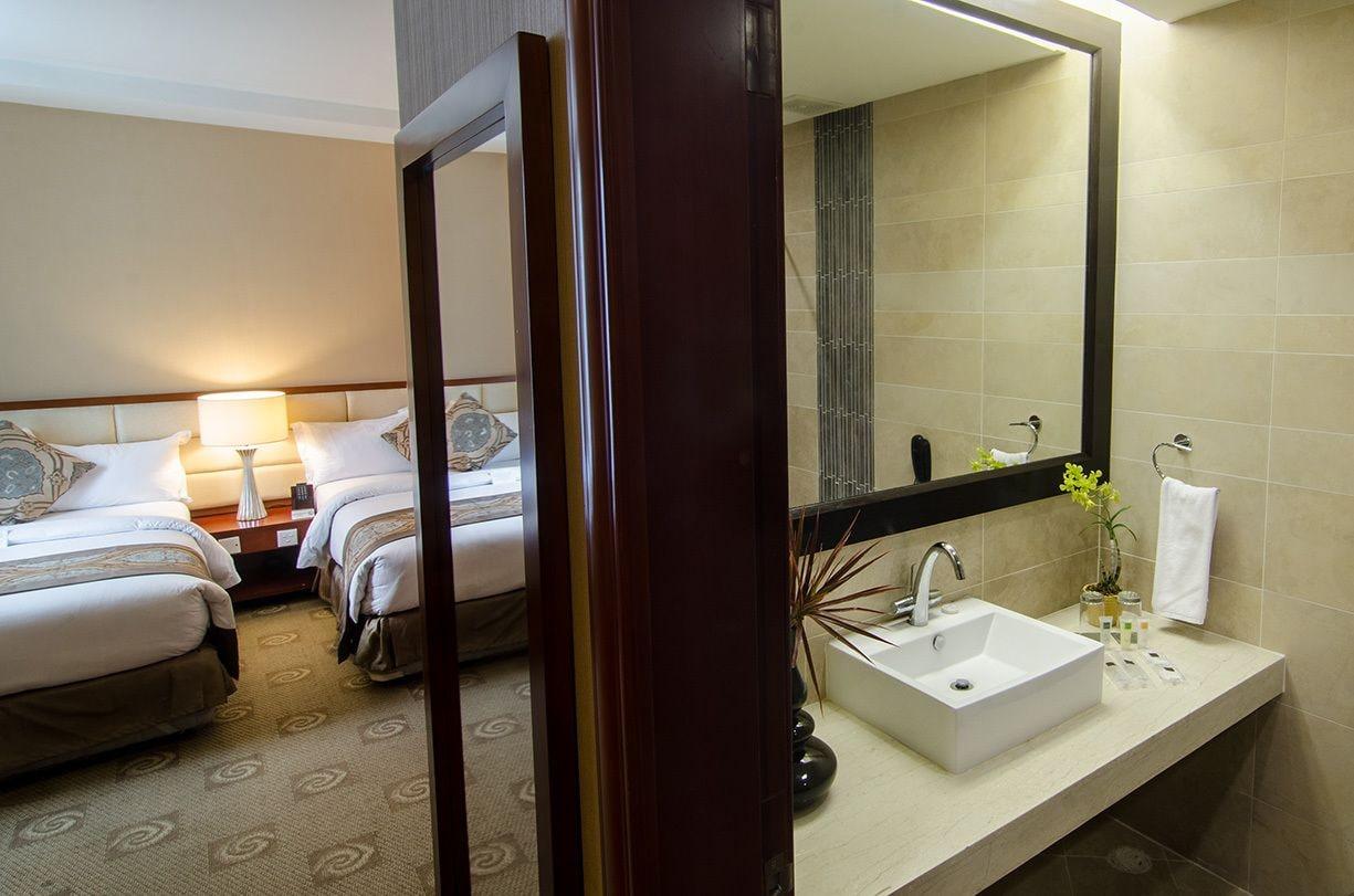 The Avenue Plaza Hotel Naga  Ngoại thất bức ảnh