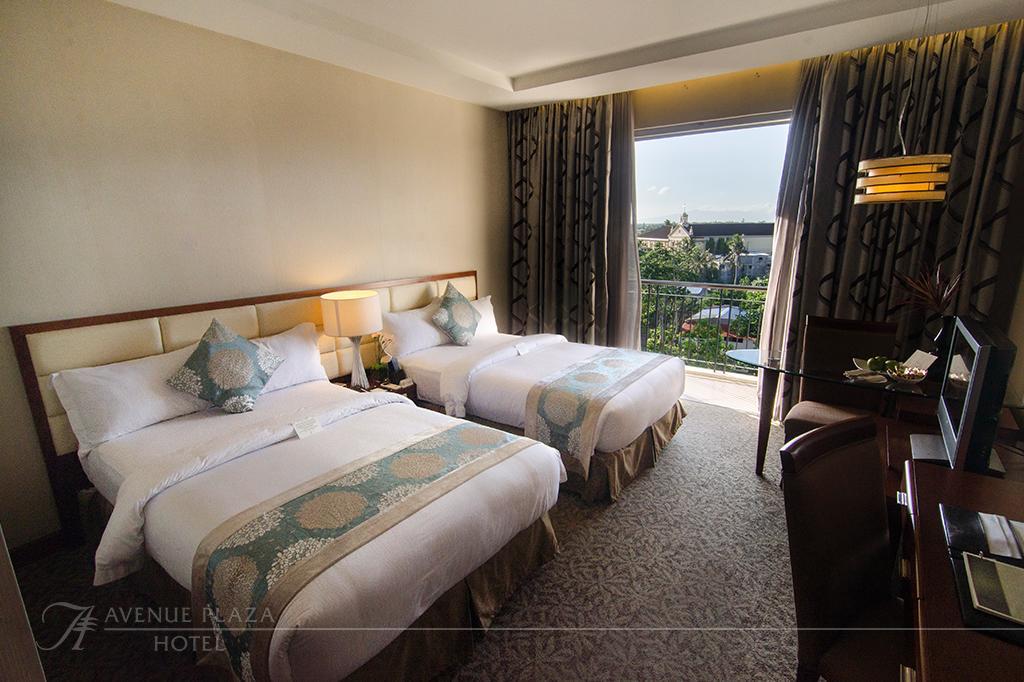 The Avenue Plaza Hotel Naga  Ngoại thất bức ảnh
